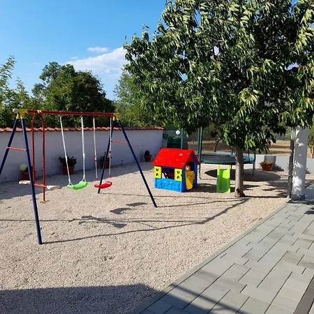 Holiday home Marinela - Four Bedroom With Swimming Pool