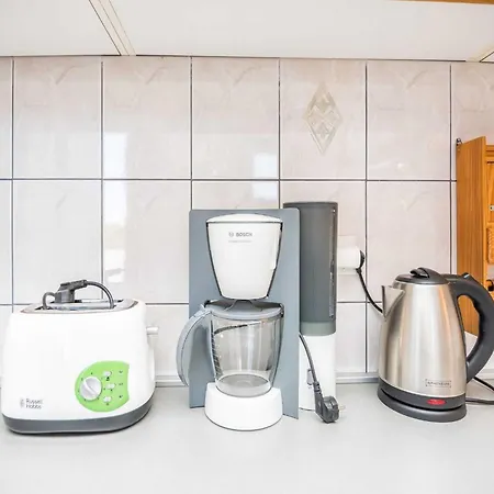 Marinela - Four Bedroom With Swimming Pool Feriehus